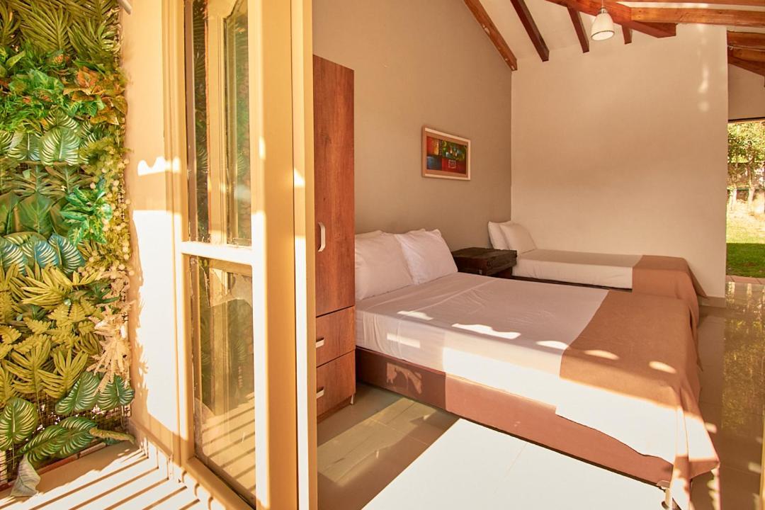 Mansion By Bernalo Hotels غواتابيه المظهر الخارجي الصورة
